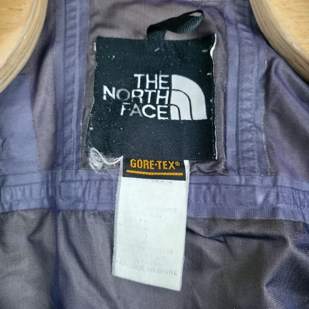 The North Face Goretex Jacket Size Small Yellow Black‎ Vintage Outdoors Gorpcore
